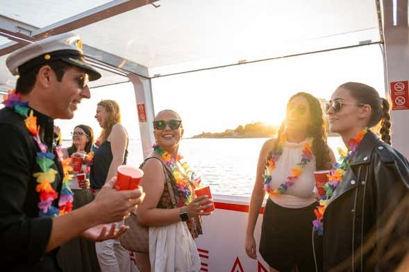 Festa de barco pelo rio Douro