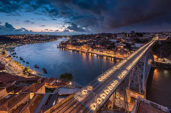 Free tour noturno pelo Porto