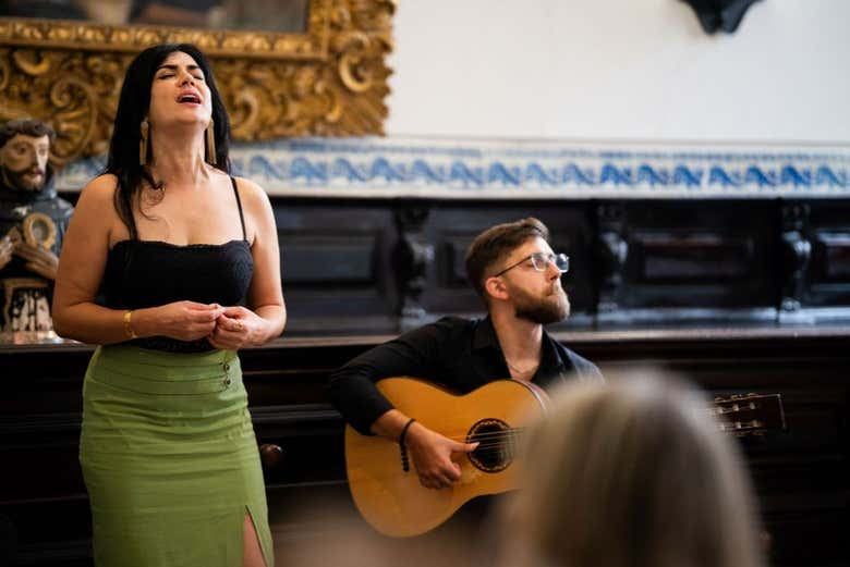 Concerto de fado na sacristia do mosteiro